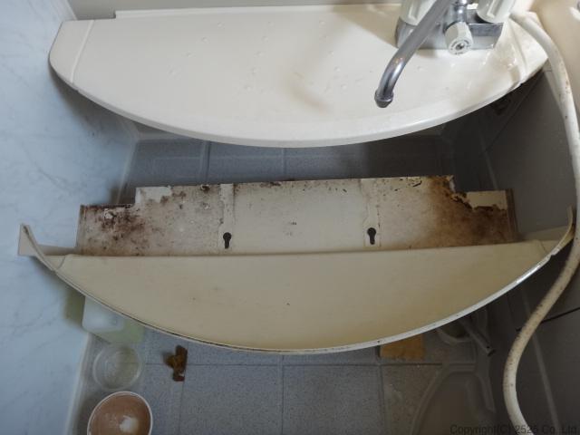 お風呂、洗い場の汚れ